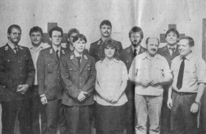Ein Gruppenfoto von 1990. Gerd Bielak (2. von rechts) wurde gerade zum Bereitschaftsführer gewählt. 